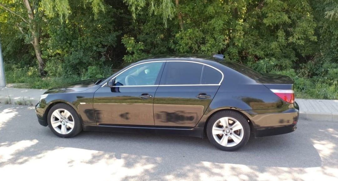 Mașină BMW 520D Facelift