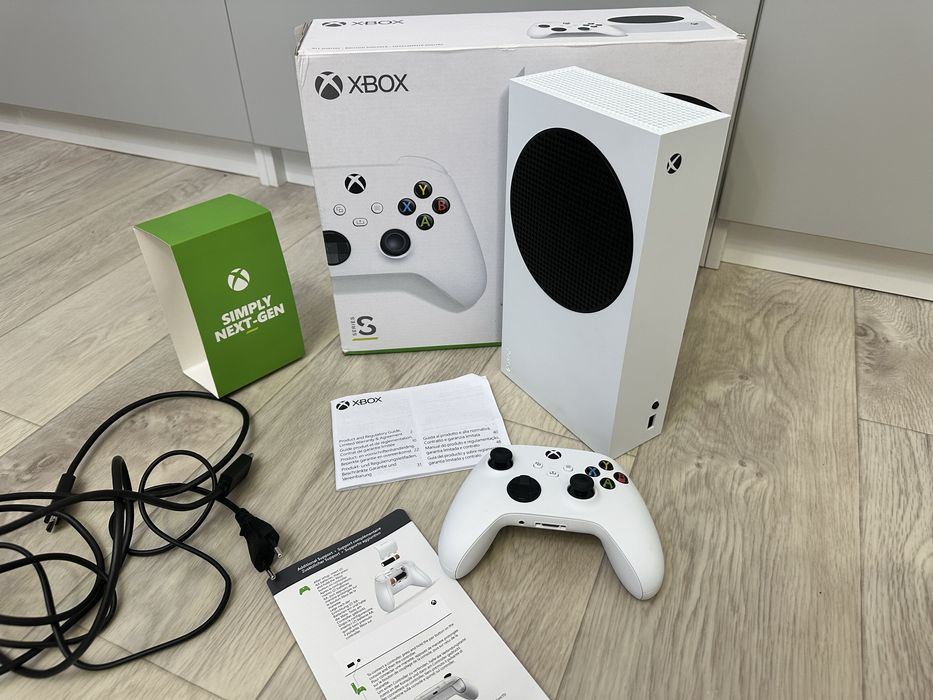 Продам XBOX Series S 512gb | иксбокс