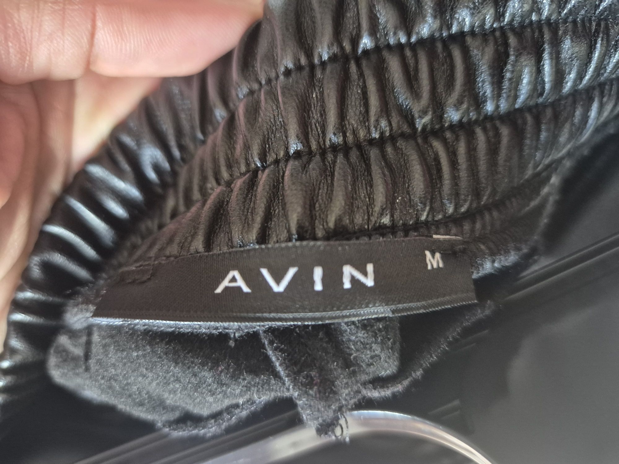 Панталони Avin, Zara, Liu jo