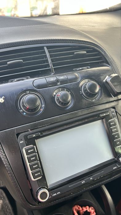 Vand Seat altea 1.9  an 2005 ………..