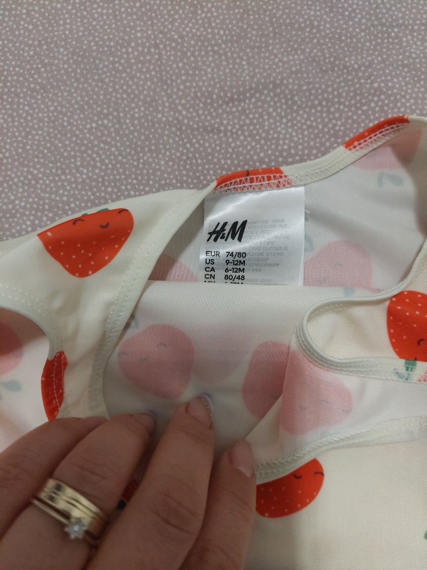 Costum de baie h&m mărimea 75