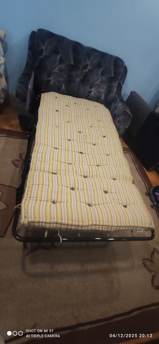 Диван с функция сън