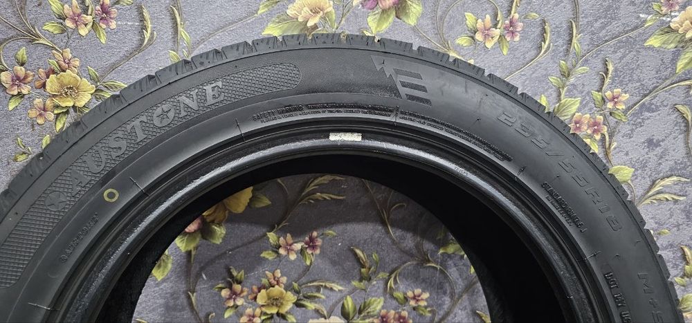 Продаётся зимний комплект колёс бу.