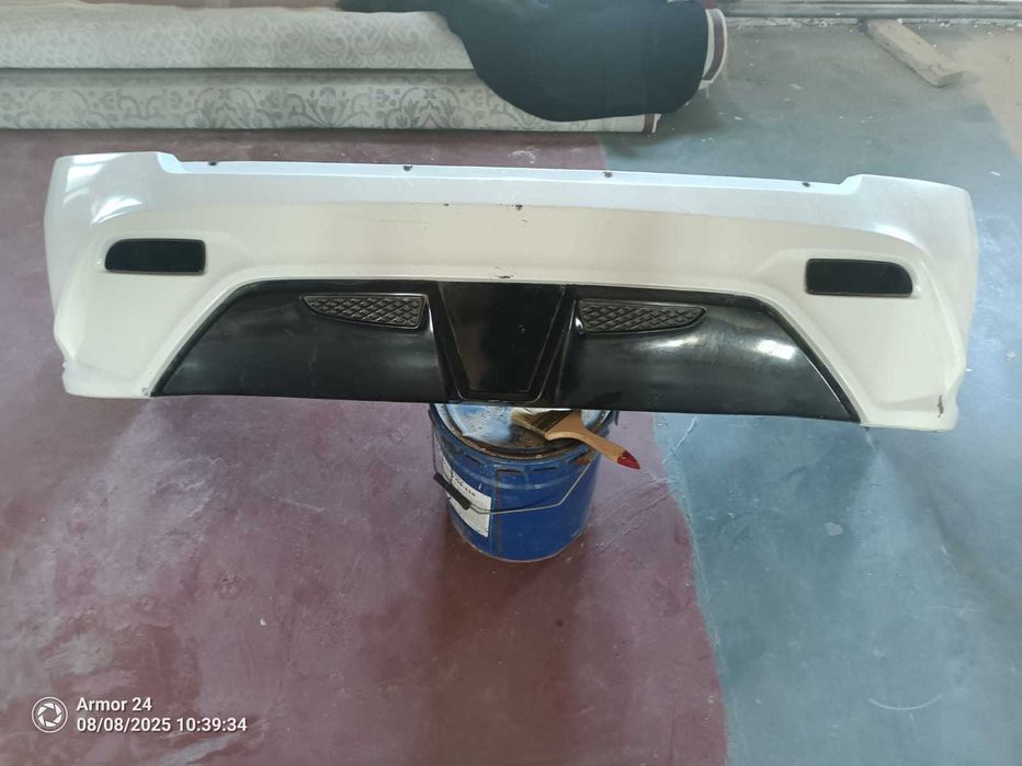 приора хэтчибекке артқы бампер  сатылады