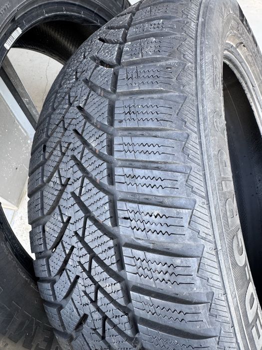 Set complet cauciucuri SUV 235/55 R19 XL