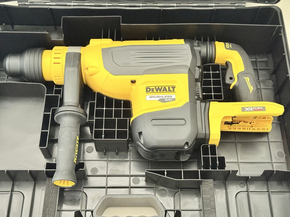 DeWalt DCH735 ciocan rotopercutor si demolator cu acumulator 54V - NOU