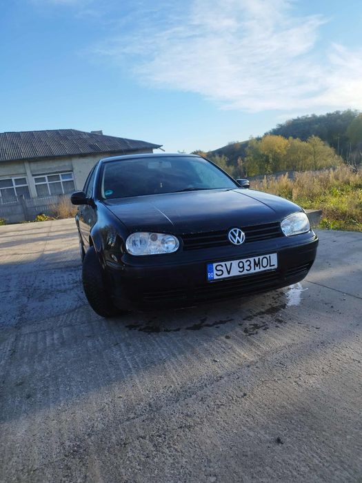 Vând golf 4 1.6 b