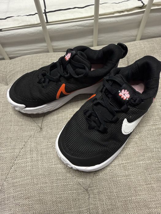 Детски маратонки NIKE