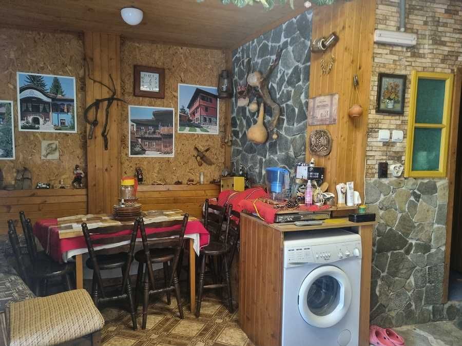 Продава се Къща в Пловдив, Център - 174 кв.м за 478 €/кв.м - Снимка #6