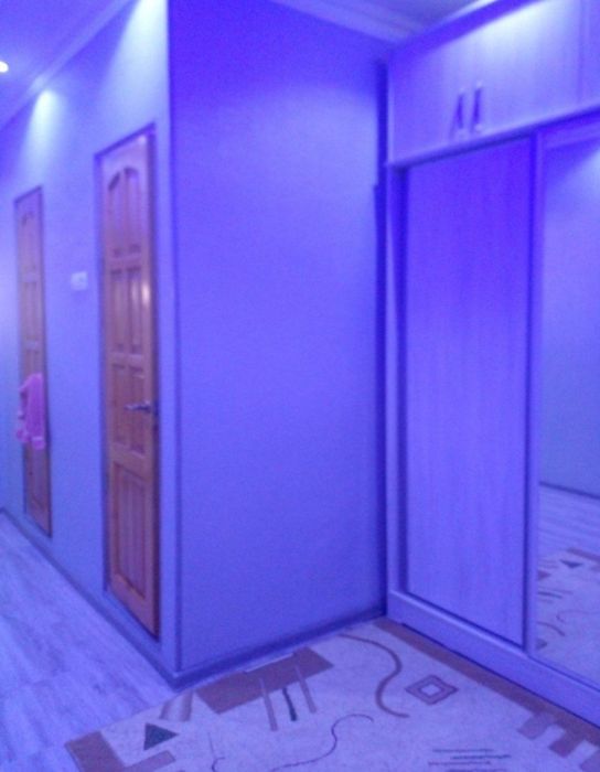 Продаётся квартира против базар Куйлюк. Рядом Компас