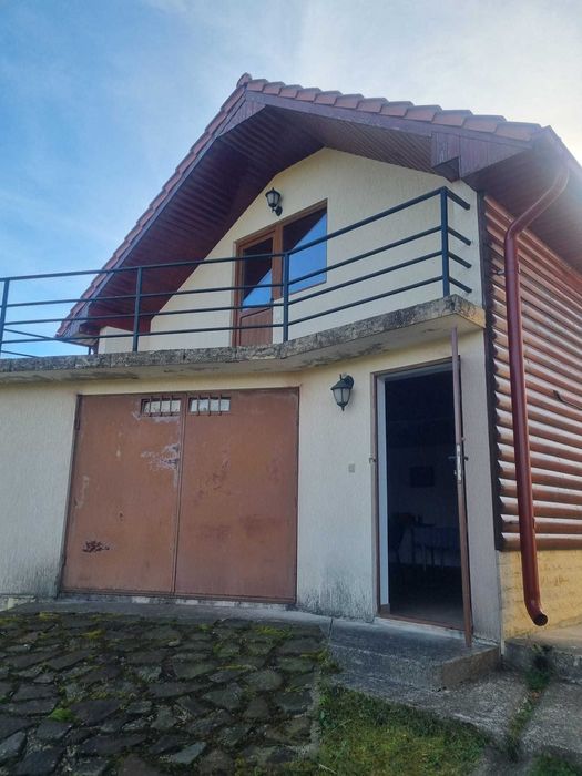 Casă de vacanță în Giurcuța de Sus, comuna Beliș, judetul Cluj+teren