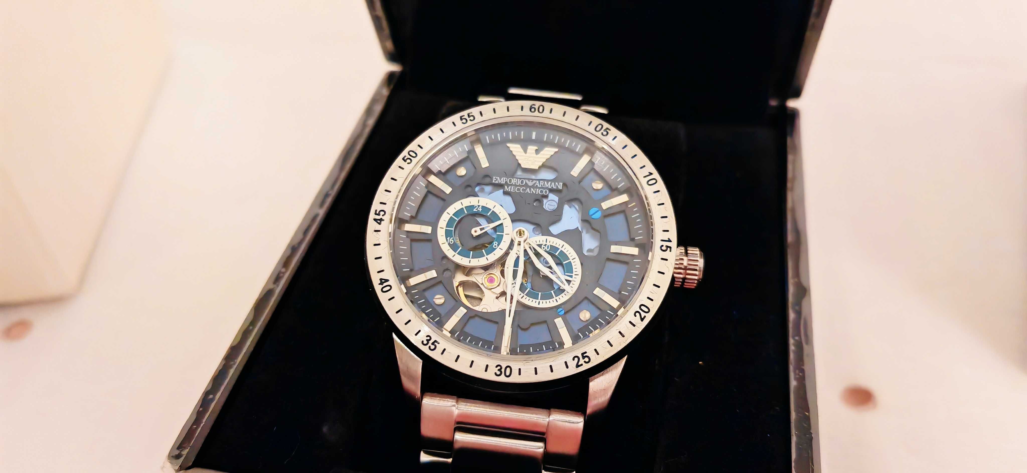 Emporio Armani AR60052 automatic skeleton механичен часовник чисто нов