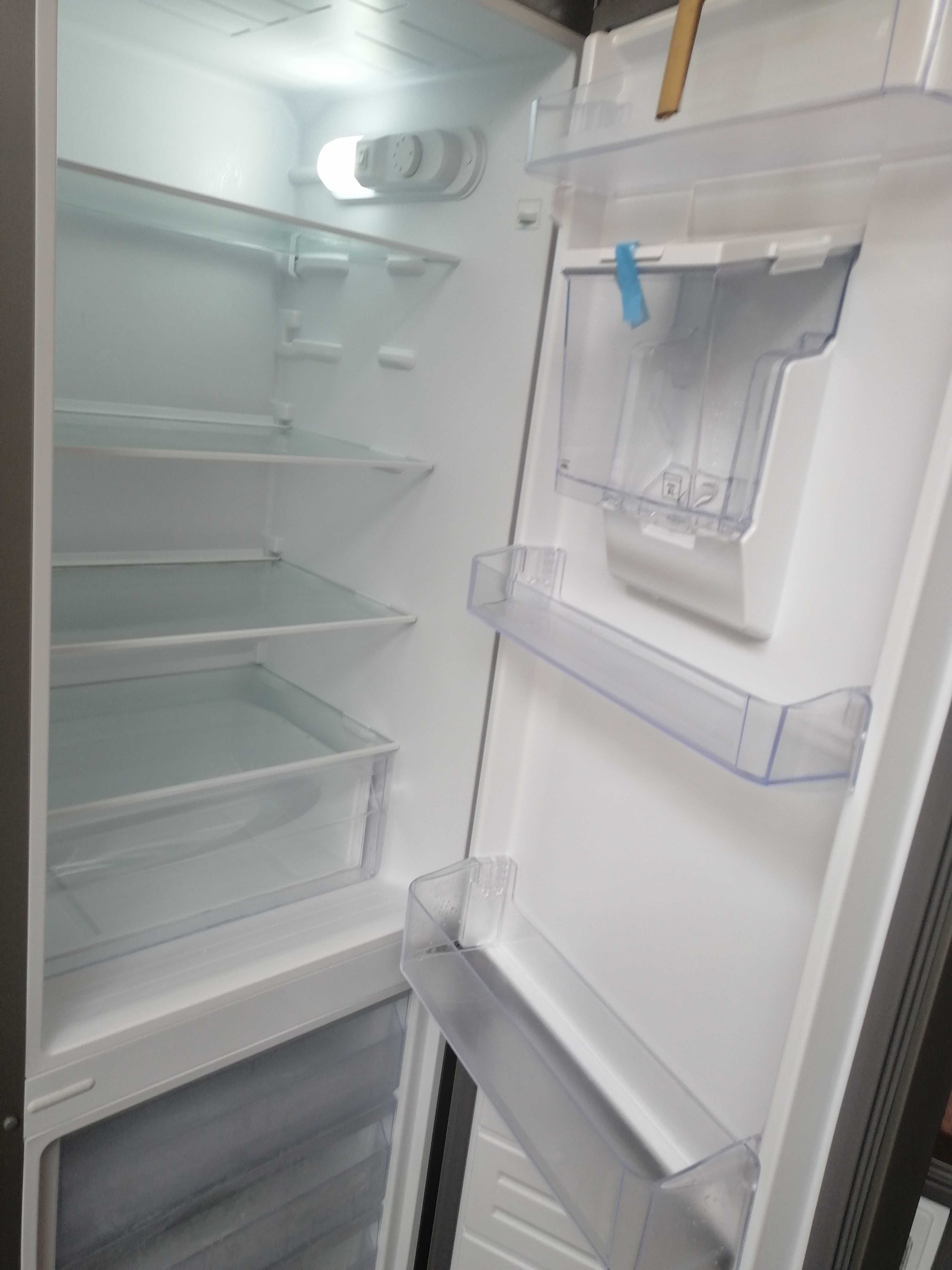 Combina frigorifică Heinner in garanție