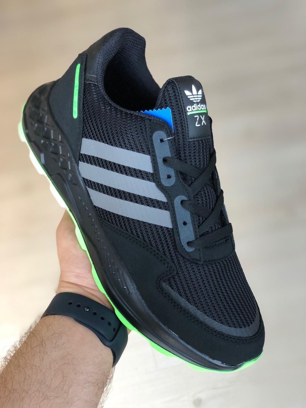 Маратонки Adidas