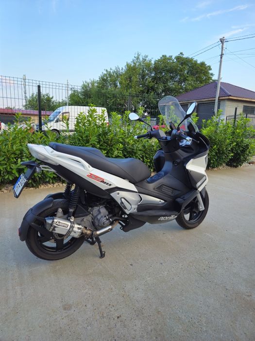 Aprilia SR max 300 Piaggio/Gilera
