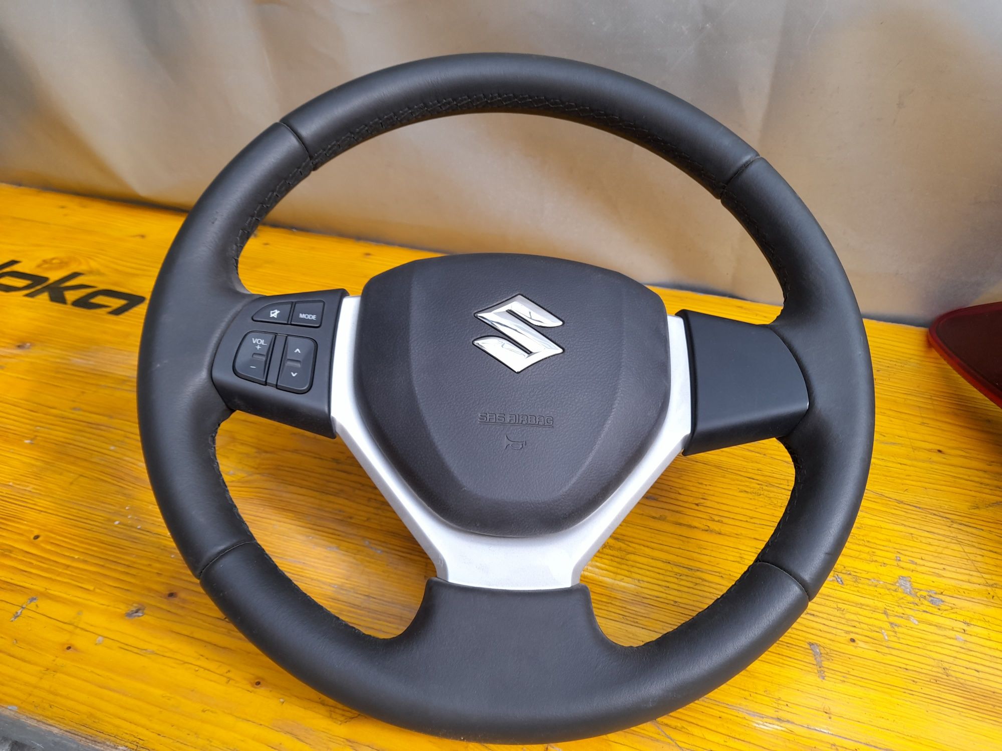 Волан сузуки суифт Suzuki Swift
