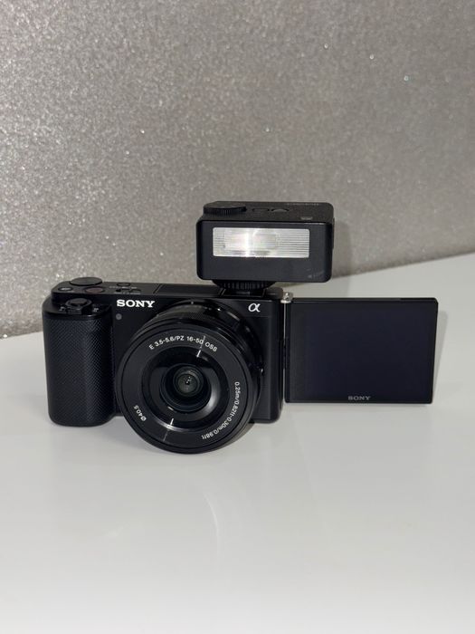 Камера Sony ZV-E10 (128 ГБ)