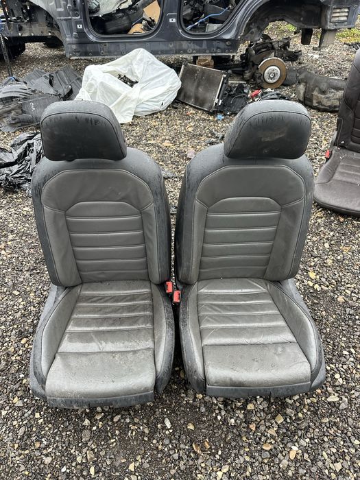 Interior piele / Tapiterie / Scaune VW Amarok