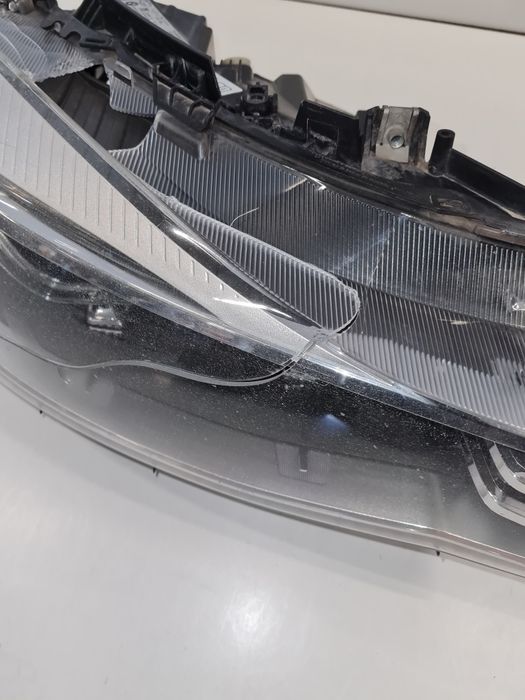 Far dreapta BMW Seria 3 GT F34 / cod-63.11-7285684 / an-2013-2019 OEM
