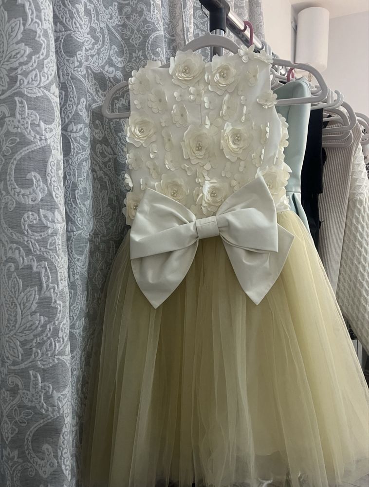 Официална рокля Junona