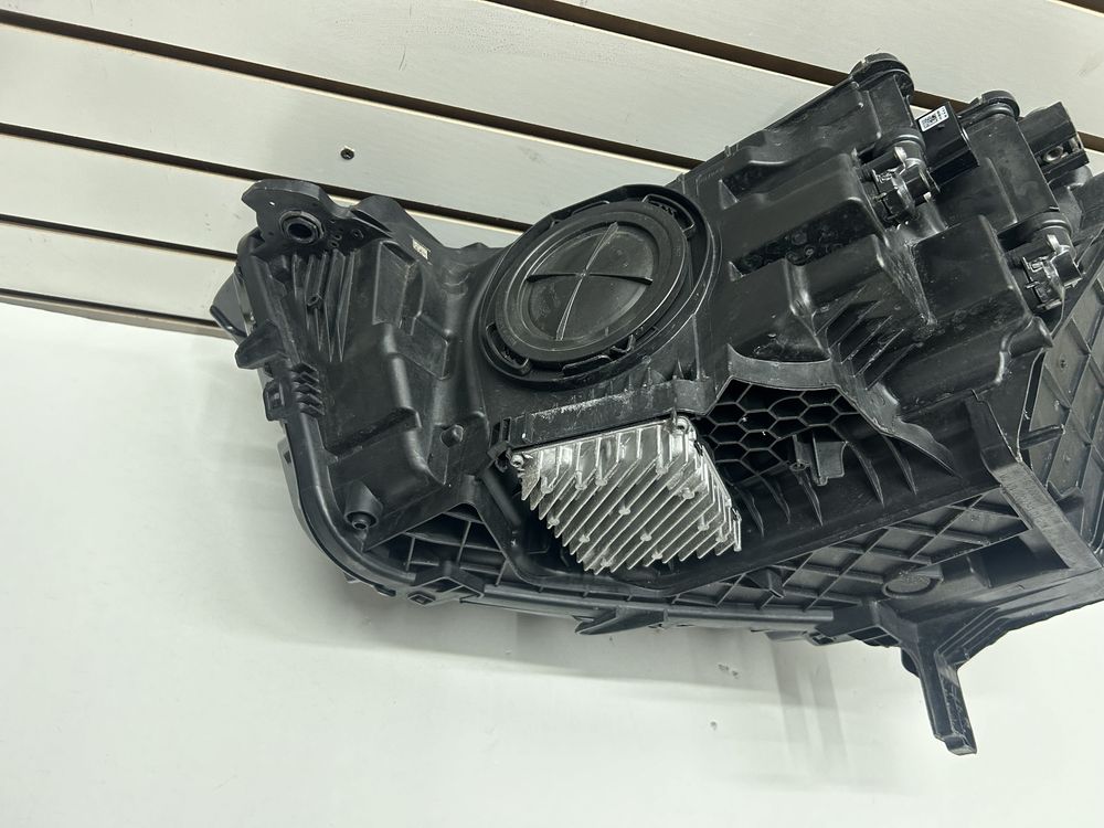 Far Audi Q3 full led dreapta 2020-2023 83A941012