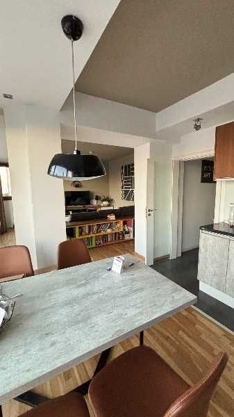 Продава се Тристаен апартамент в Бургас, Лазур - 90 кв.м за 3112 €/кв.м - Снимка #1