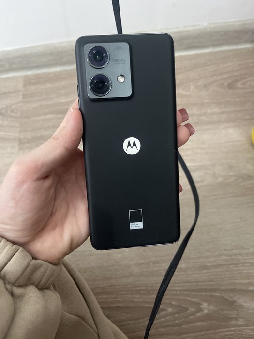 Motorola edge 40neo 256гб