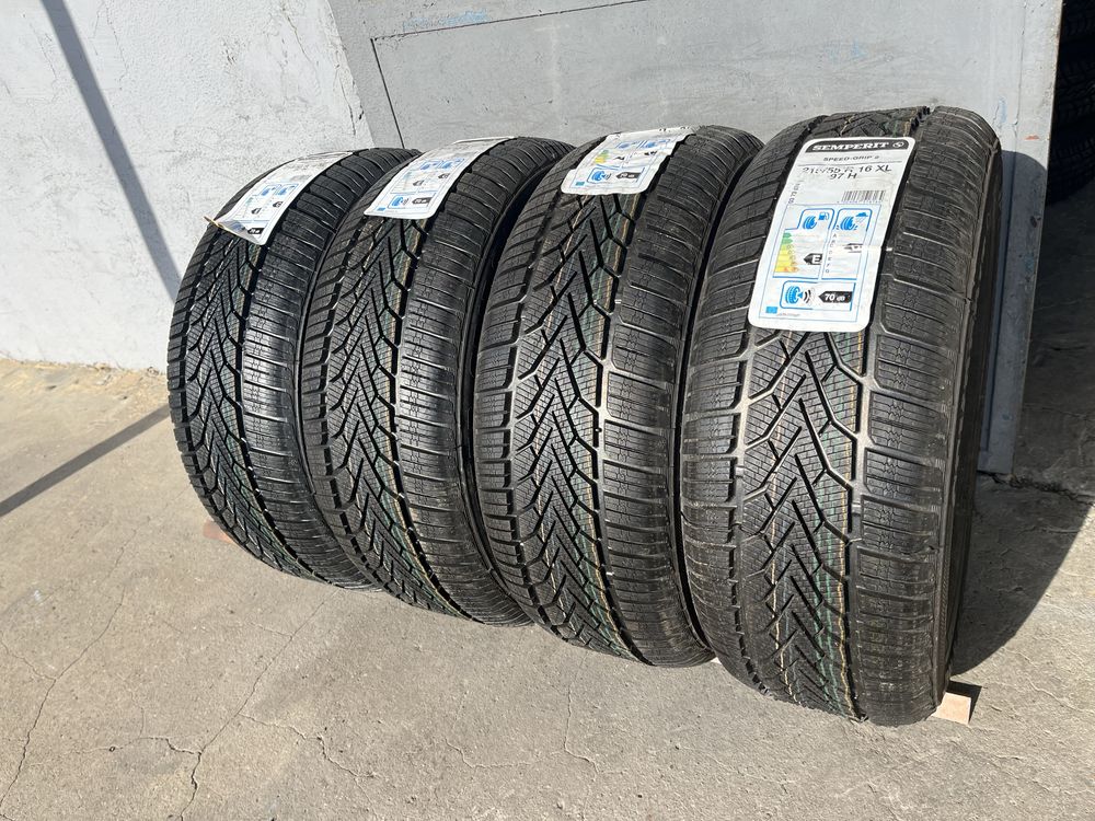 Нови зимни гуми 215/55/16 4 бр. Continental и 4 бр. Semperit