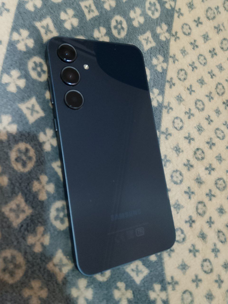 Продаю Galaxy A55 5G оригинал