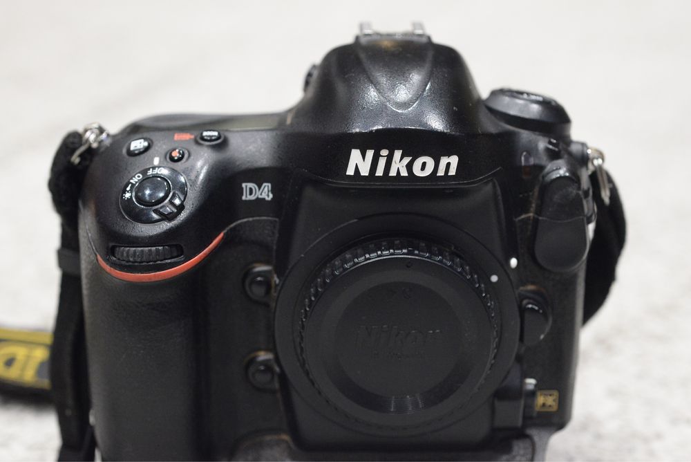 Фотоаппарат Nikon d4 Никон д4