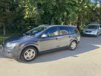 Форд фокос 2005г 1.6 90кс