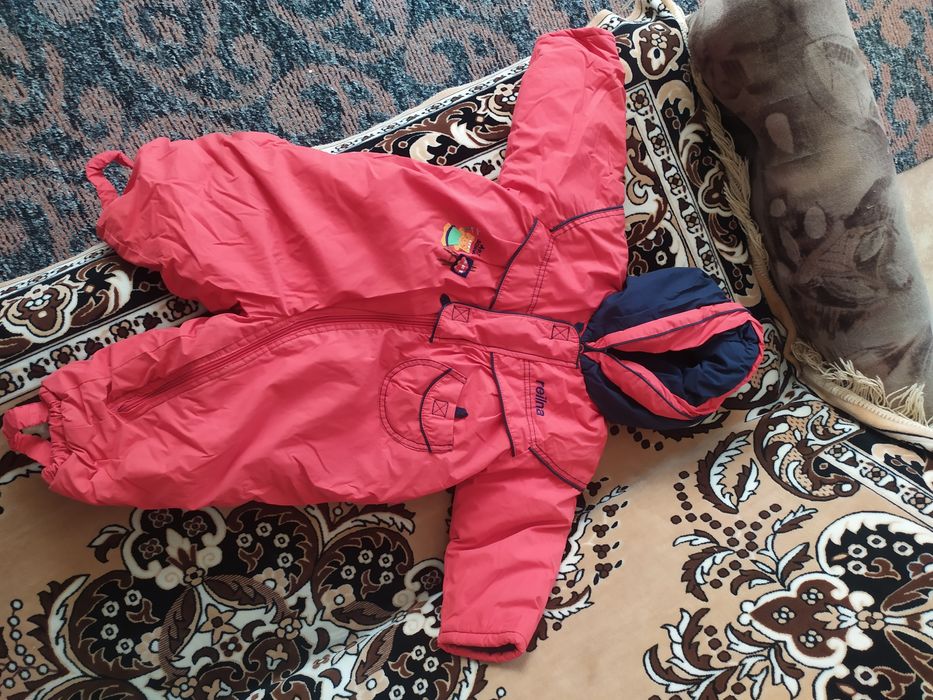 Куртки, комбинезоны,ветровки, пуховик
