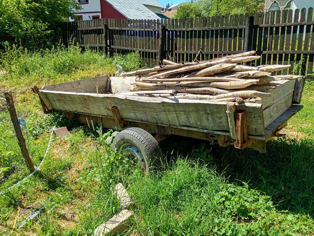 Remorca tractor foarte solida. Fara acte