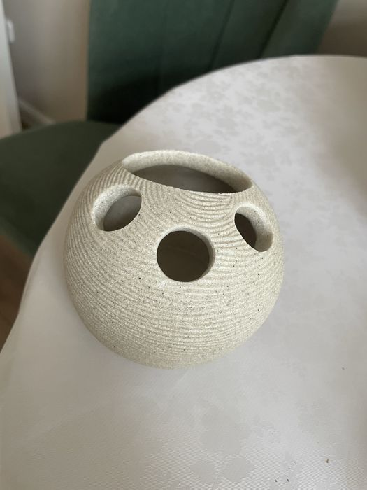 Отдам даром органайзер для зуб щеток и пасты