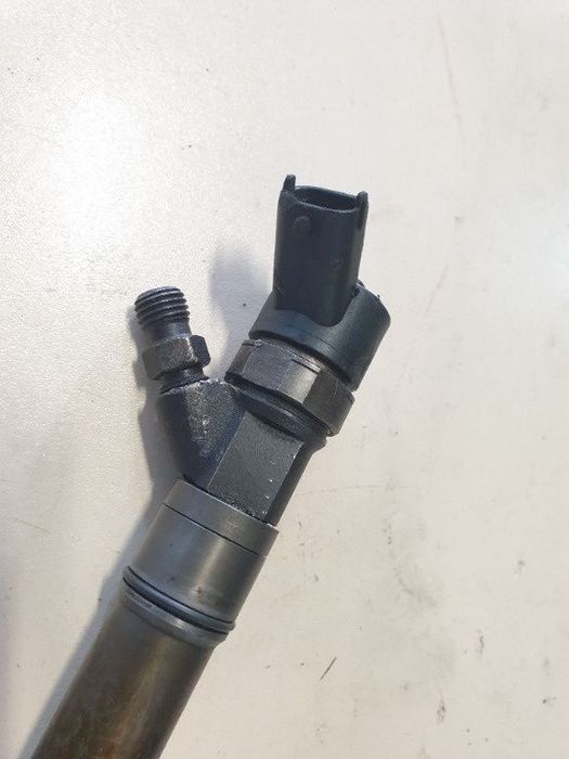 Injector combustibil BMW X5 E53 2000 - 2007 d M57 D30 (306D2) BOSCH 04455110266 7785984