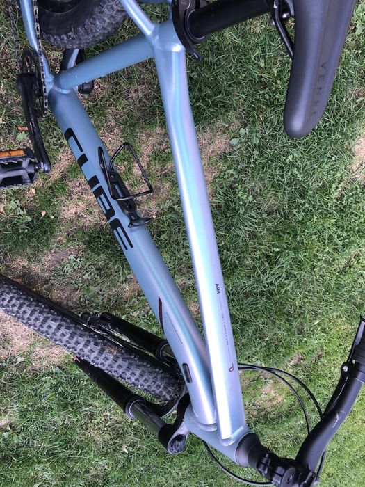 Bicicleta de teren cube