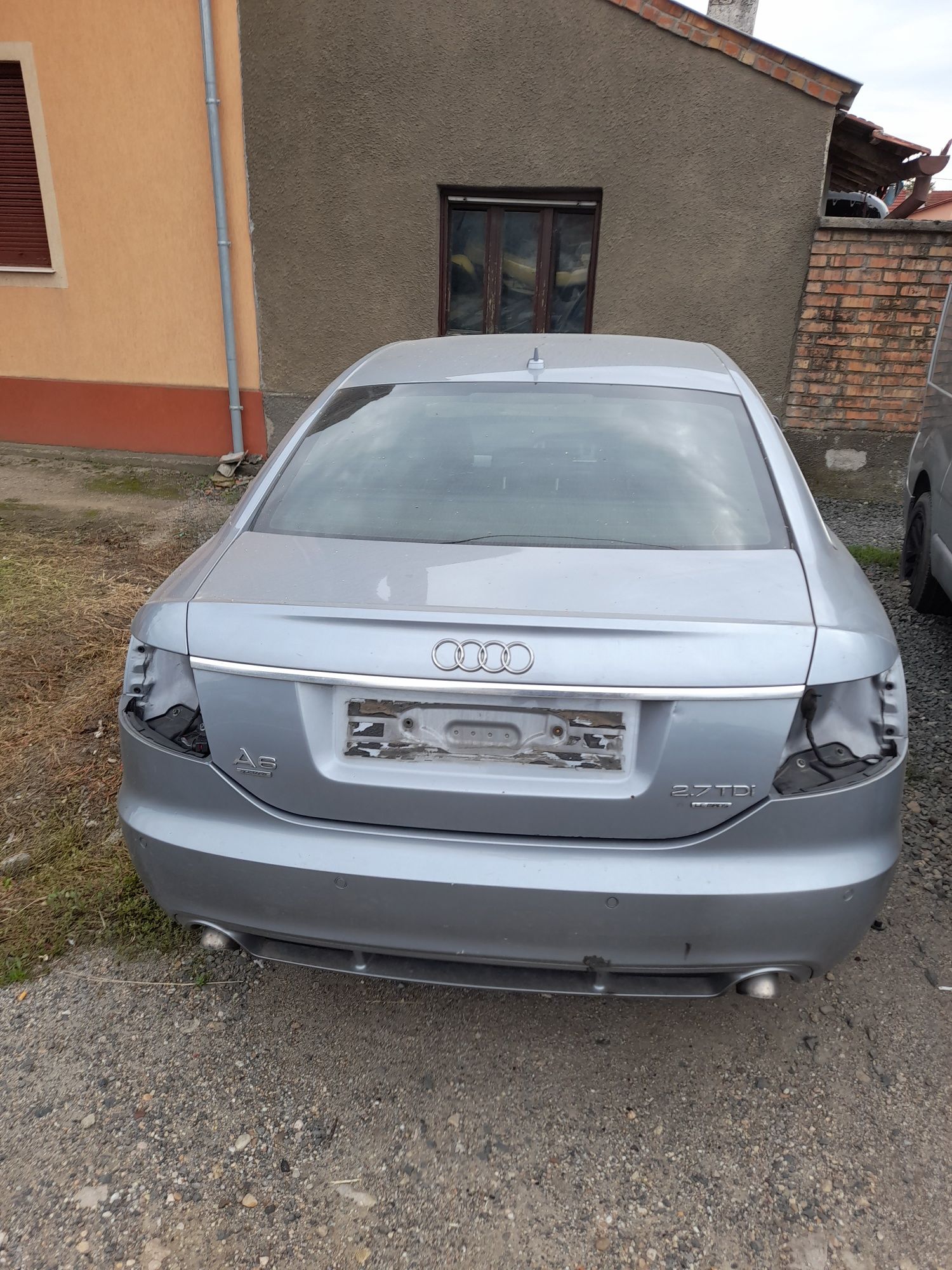 Haion Audi A6 C6 an 2004-2008 sedan