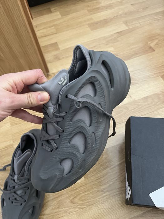 Pantofi Adidas marimea 38