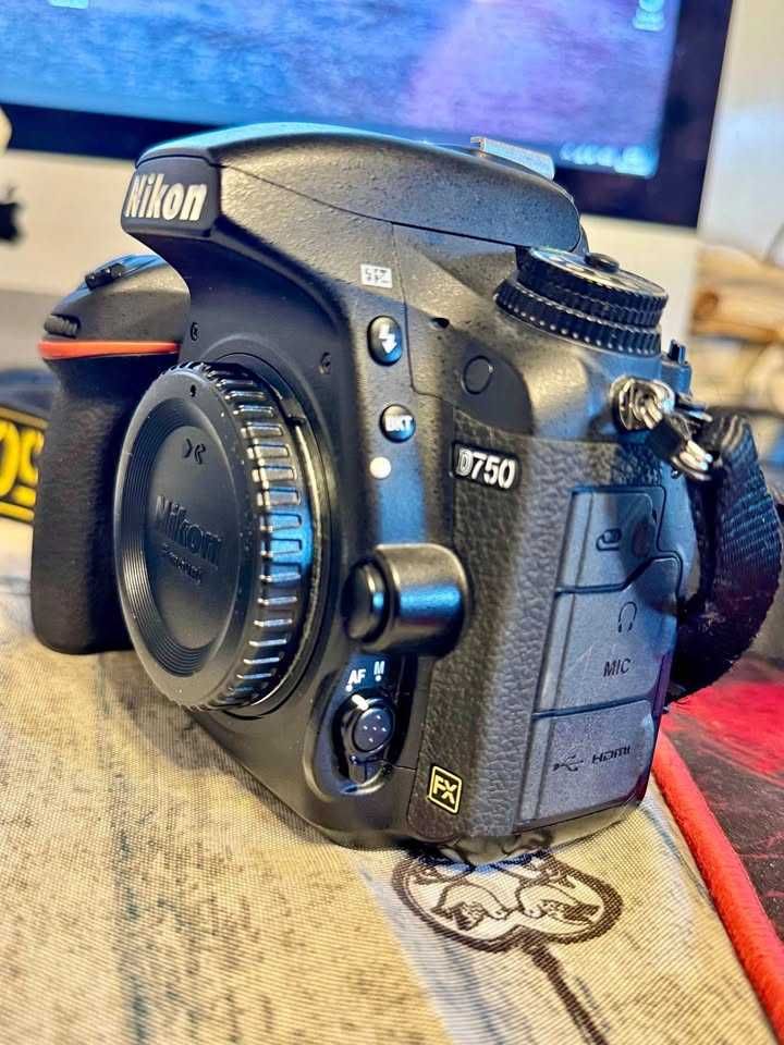 Nikon d750 in  stare foarte buna