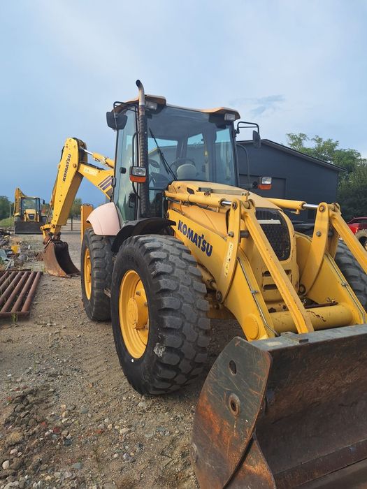 Buldoexcavator komatsu
