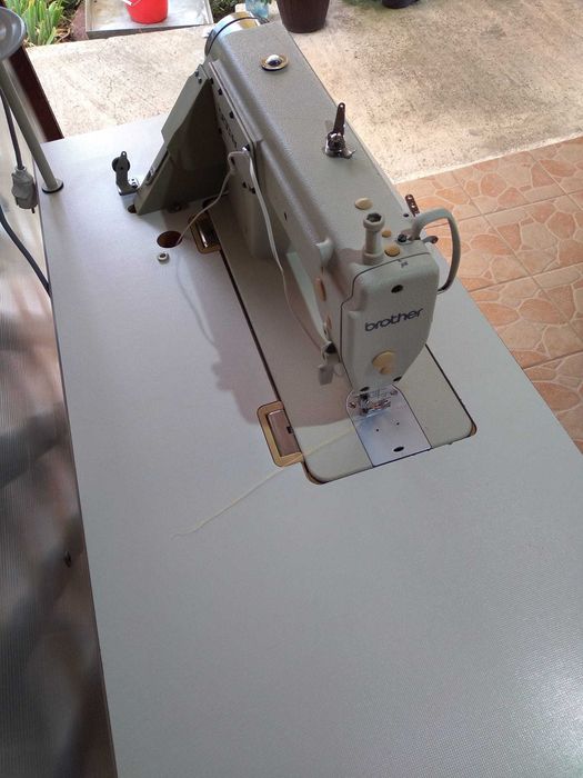 Masina de cusut Brother SL 7040-3 - refurbished
