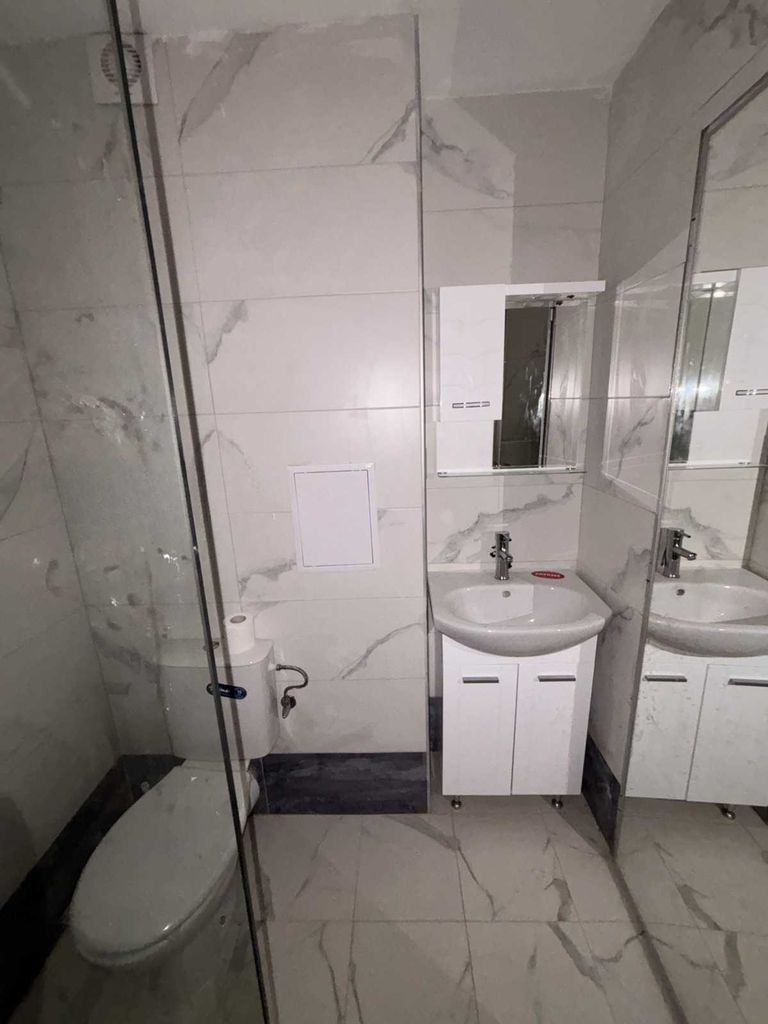 Дава се под наем Двустаен апартамент в София, Младост 4 - 80 кв.м за 700 € - Снимка #4