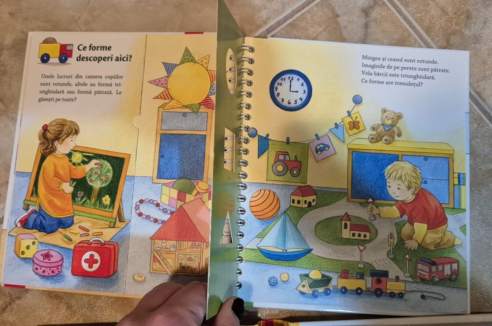 Lot de carti cu clapete