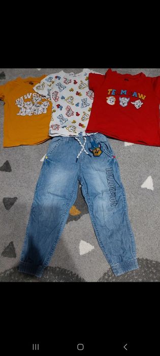 Set blugi și tricouri Smyk, mărime 104