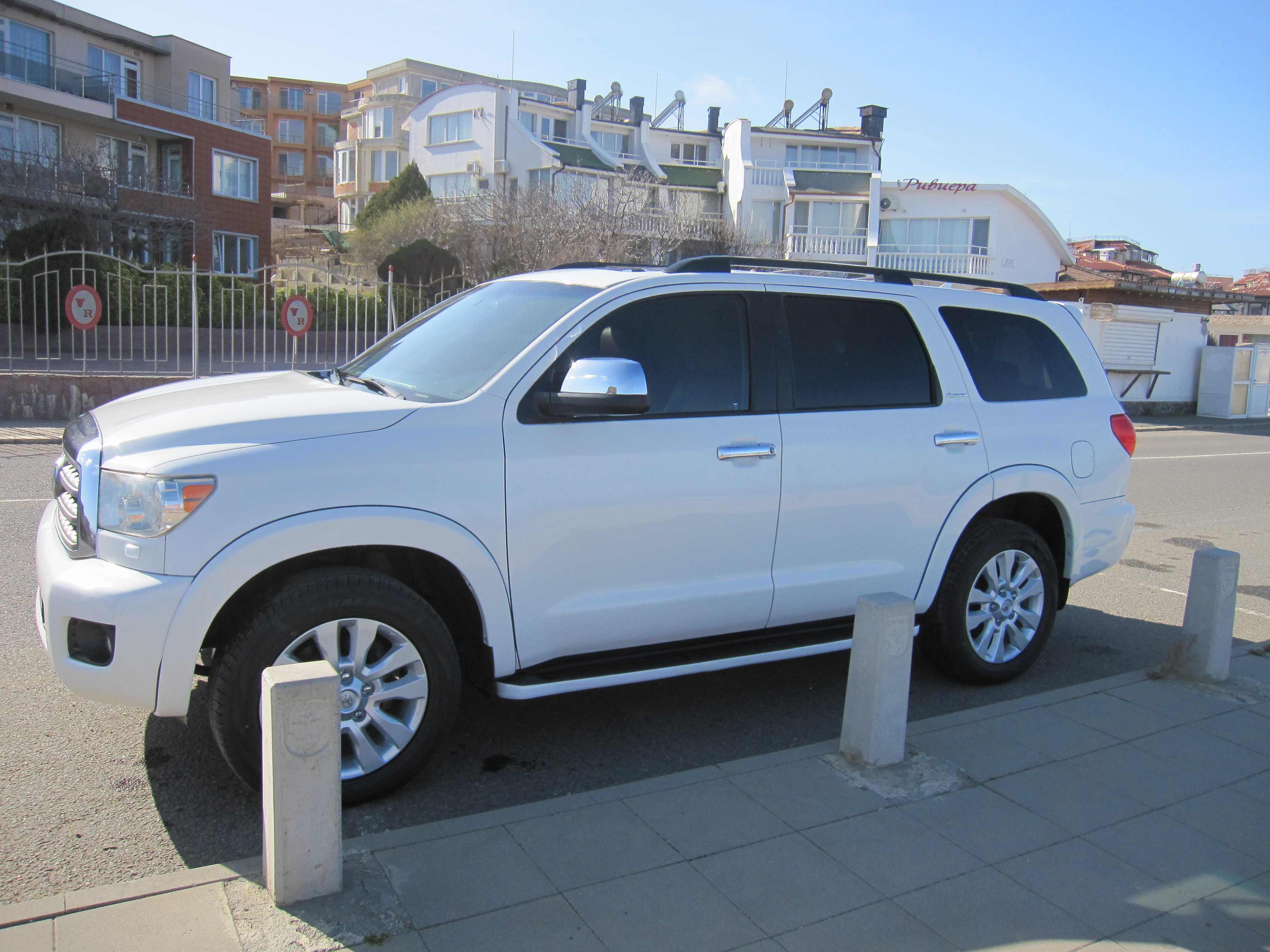 Toyota Sequoia PLATINUM