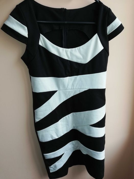 Коктейлни рокли размер S/M