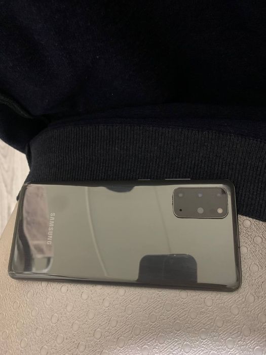 Samsung S20+5G...