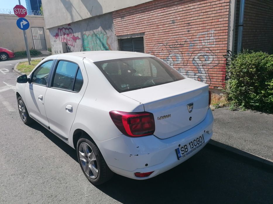 Logan2019, 1,0 turbo24770km, dotari full, prima mana