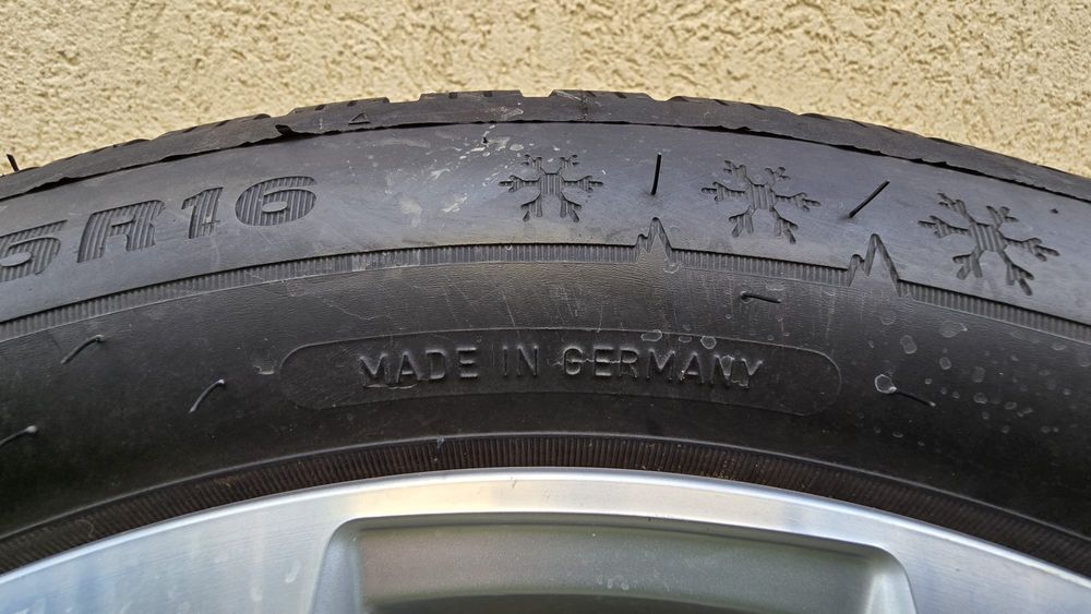 Roti iarna R16  cu jante originale VW si cauciucuri aproape noi Dunlop