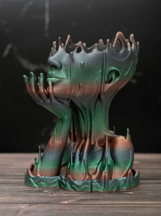 Vaza decorativa Printata 3D Melted Girl Rainbow Terra